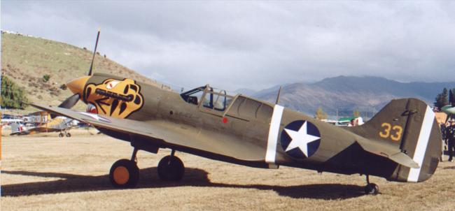 Curtiss P-40